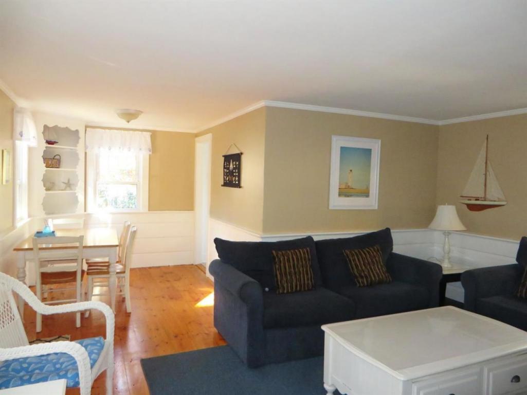 14 Ocean Park West, Dennis Port, MA 02639