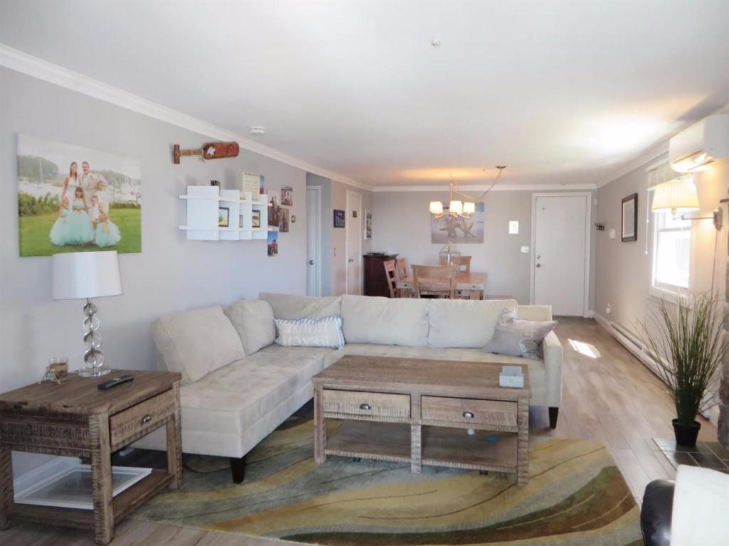 112 Old Wharf Road, Dennis Port, MA 02639