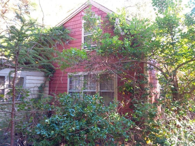 724 Old Falmouth Road, Marstons Mills, MA 02648