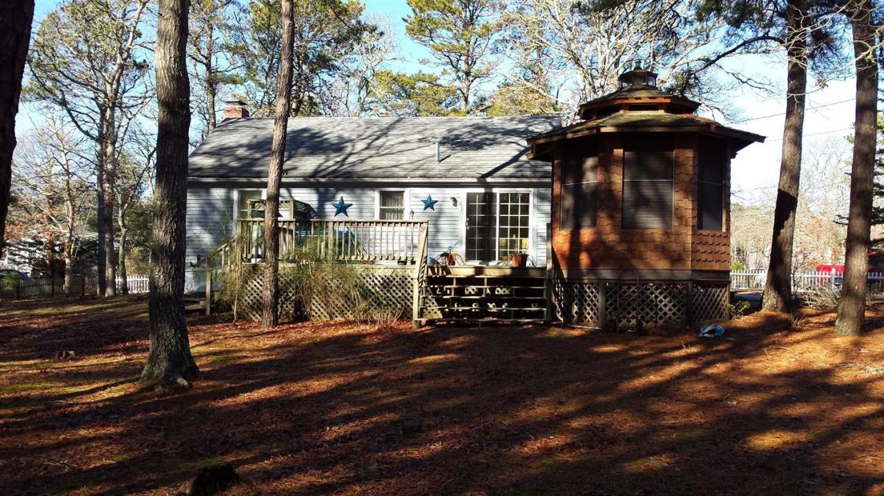59 Hazelwood Road, South Dennis, MA 02660