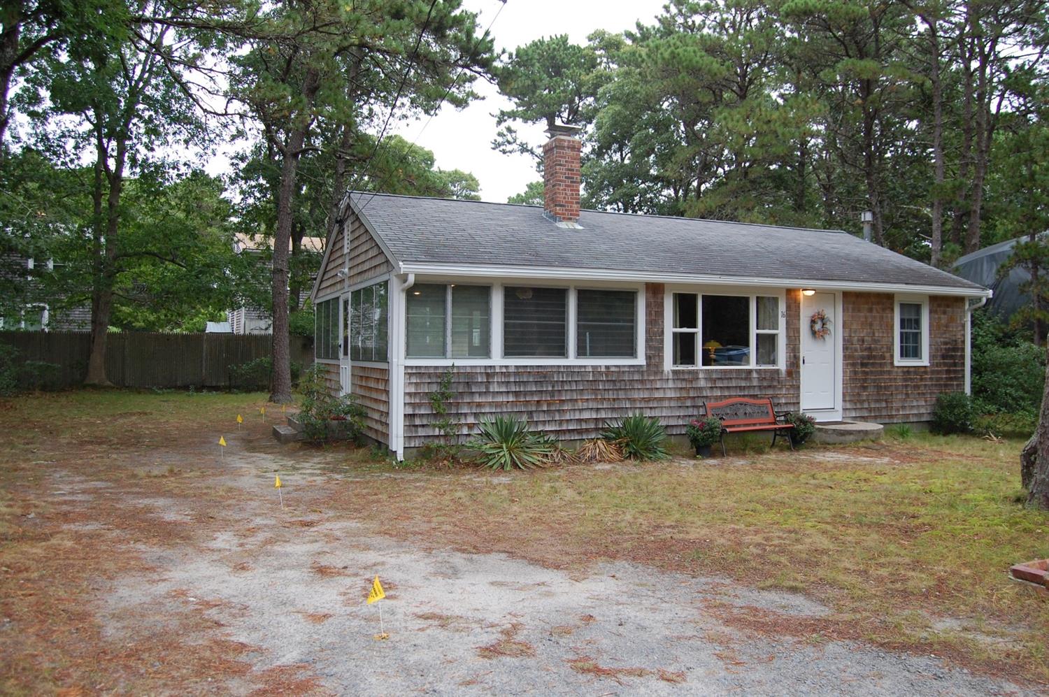 16 Melva St, South Yarmouth, MA 02664