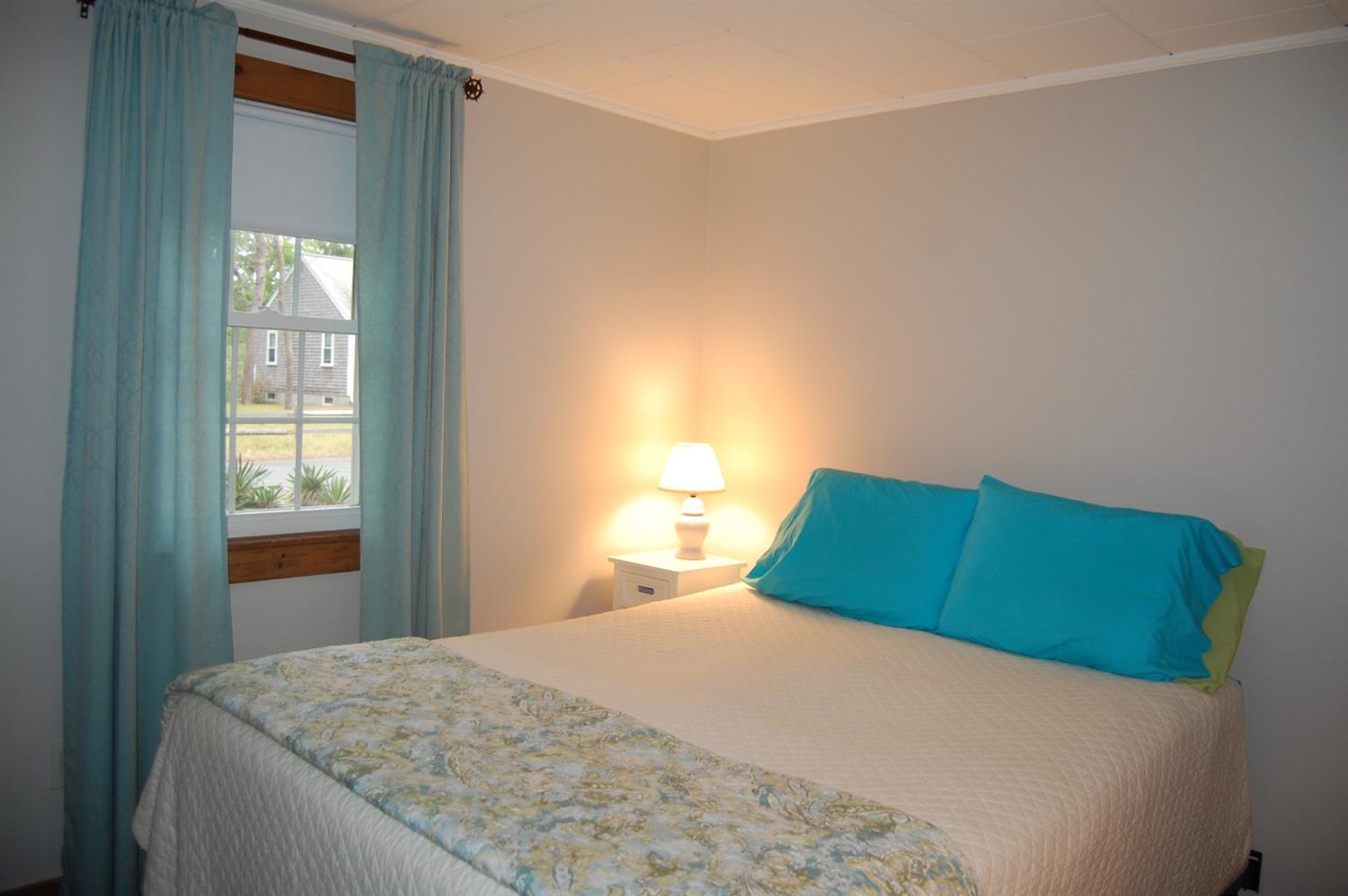 16 Melva St, South Yarmouth, MA 02664