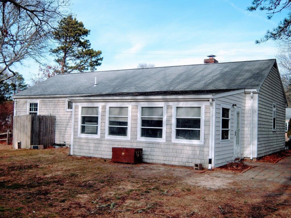 41 Fishing Brook Road, South Yarmouth, MA 02664