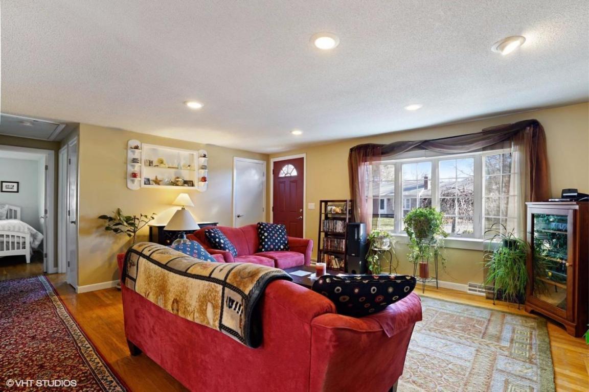 66 Swift Brook Road, South Yarmouth, MA 02664