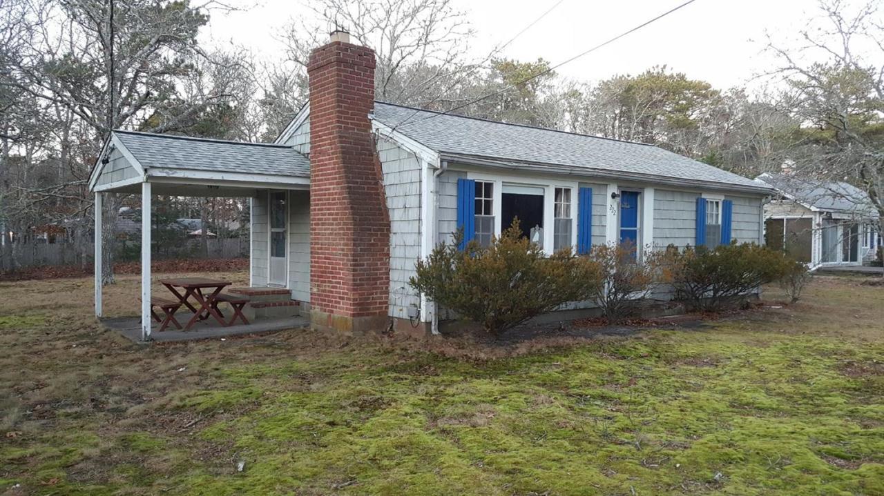 222 Cranberry Lane, South Yarmouth, MA 02664
