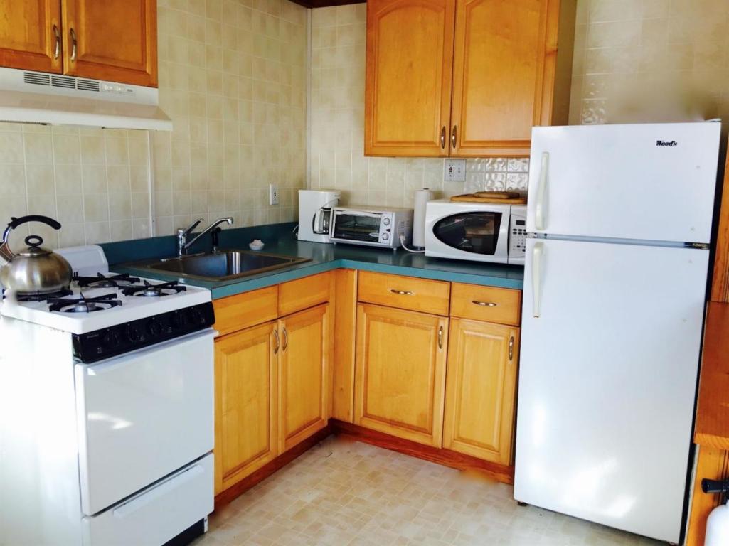 168 Shore Road, Truro, MA 02666