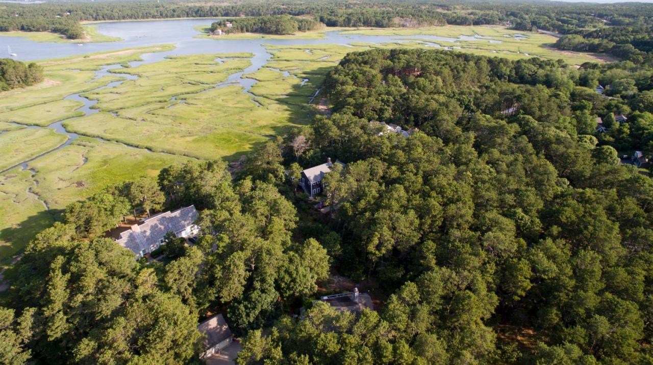 35 Sea Oaks Way, Wellfleet, MA 02667