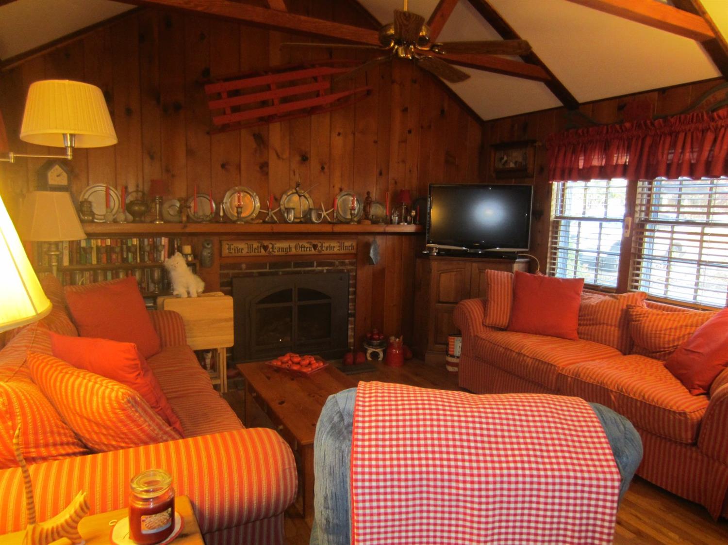 8 Nevins Ln, West Harwich, MA 02671