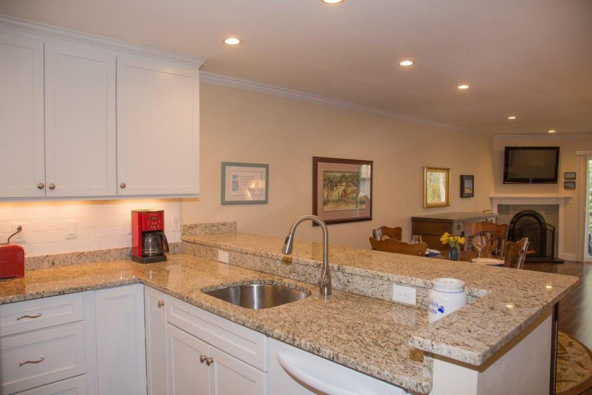 300 Buck Island Road, West Yarmouth, MA 02673