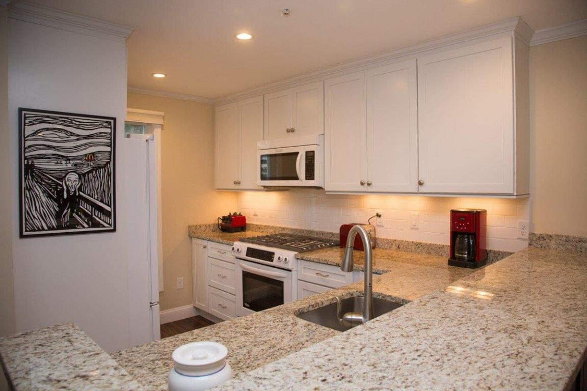 300 Buck Island Road, West Yarmouth, MA 02673
