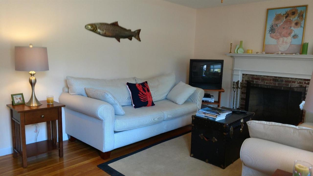31 Harding Lane, West Yarmouth, MA 02673