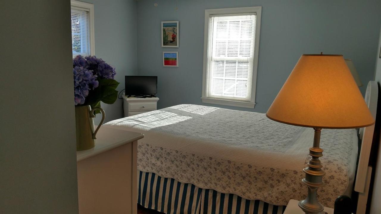 31 Harding Lane, West Yarmouth, MA 02673