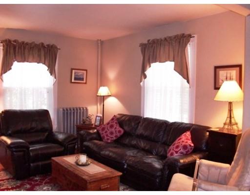 7 Brander Rd, Attleboro, MA 02703