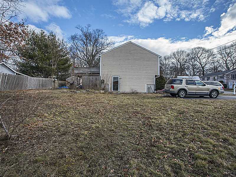 10 VALLEY VIEW Drive, Attleboro, MA 02703