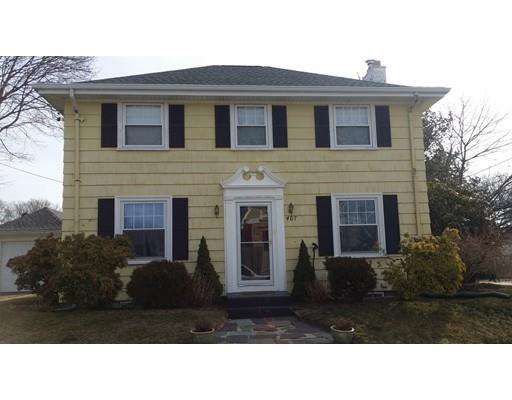 407 Rochester St, Fall River, MA 02720