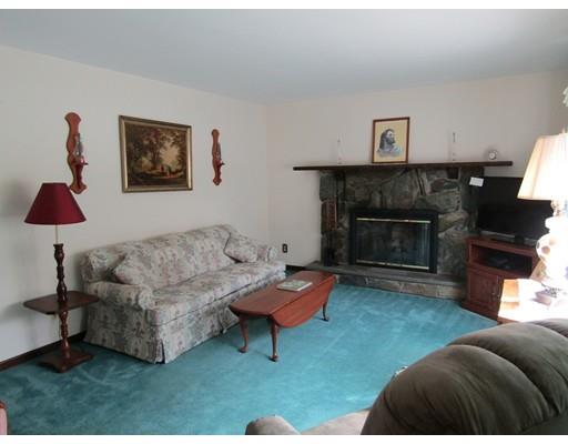 44 Iris Street, Fall River, MA 02720