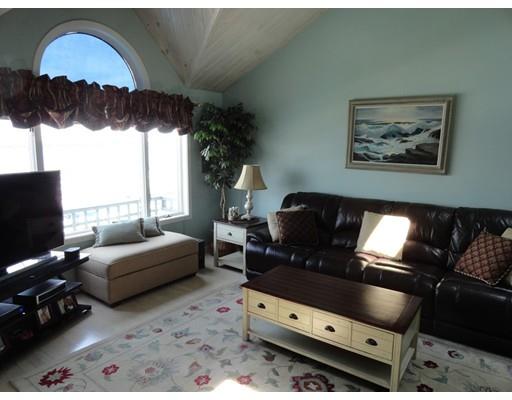 700 Shore Dr., Fall River, MA 02721
