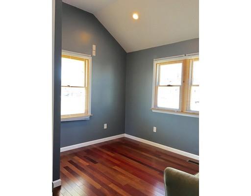 436 Grinnell St, Fall River, MA 02721
