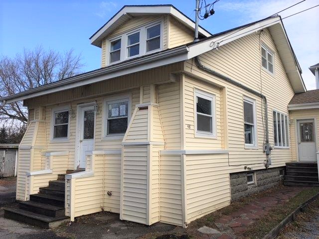 48 Vallonia TerFall River, MA, 02724Bristol County