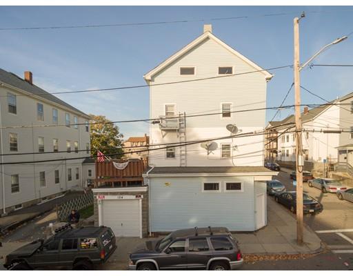 124 Hamlet St, Fall River, MA 02724