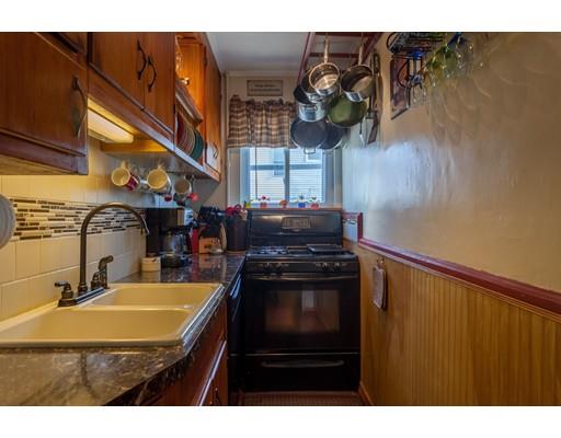 124 Hamlet St, Fall River, MA 02724