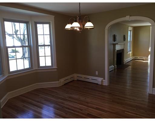 2373 Riverside Ave, Somerset, MA 02726