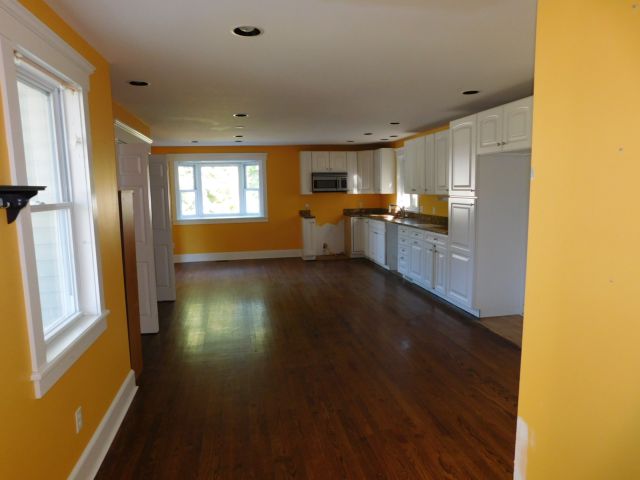 54 Knapp StSomerset, MA, 02726Bristol County