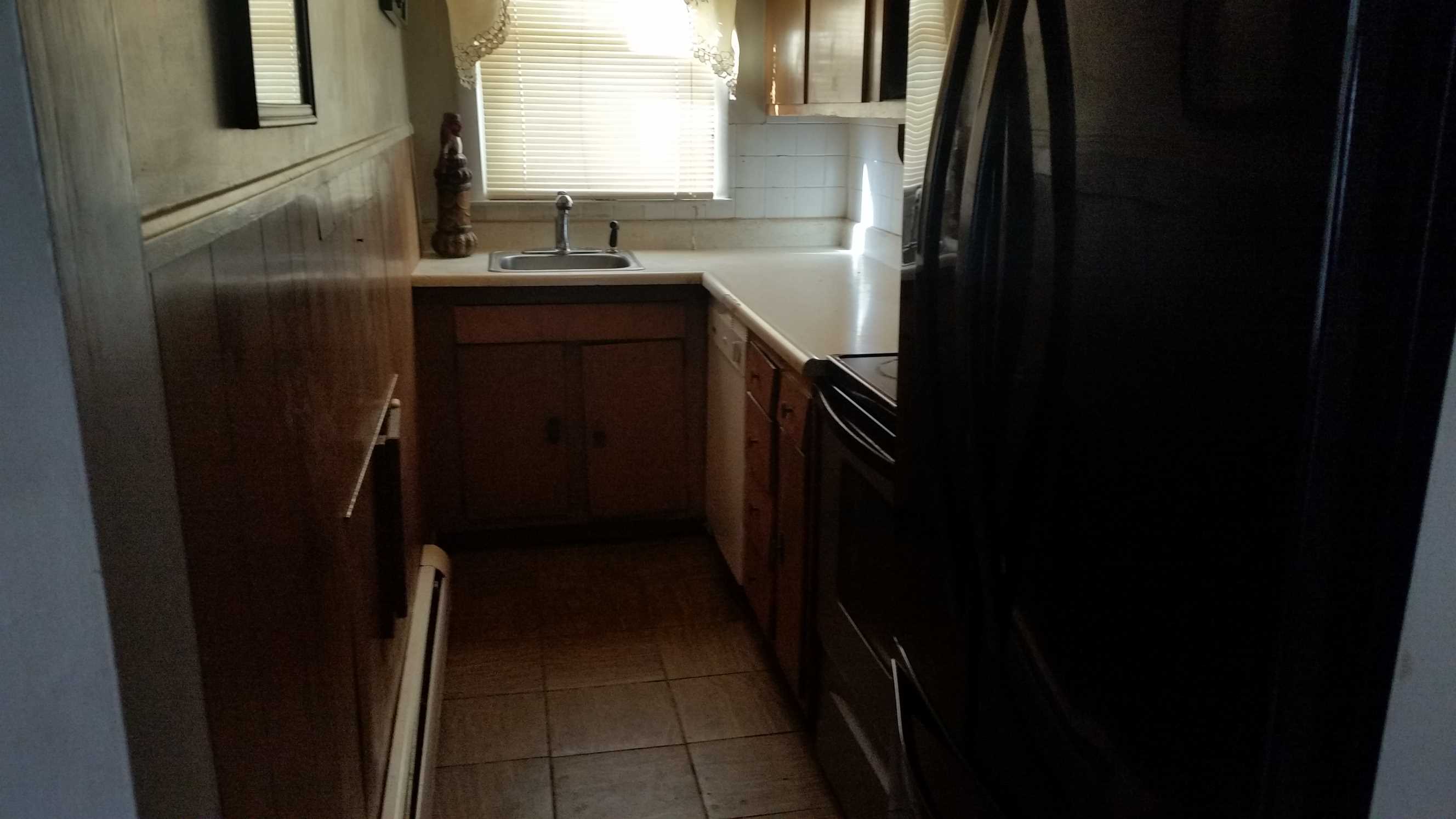 73 Arlington St, New Bedford, MA 02745