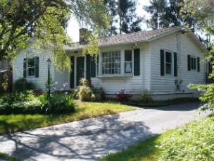 106 Cottonwood RdNew Bedford, MA, 02745Bristol County