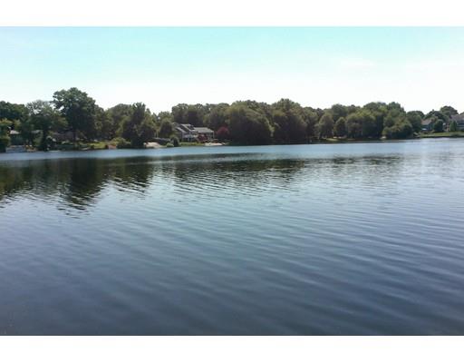 14 Wild Acres Rd, North Attleboro, MA 02760