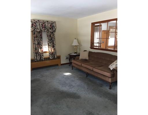 95 Old Post Road, North Attleboro, MA 02760