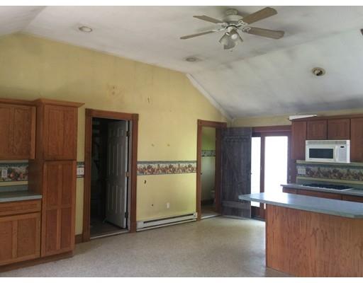 26 Bacon Sq, Plainville, MA 02762