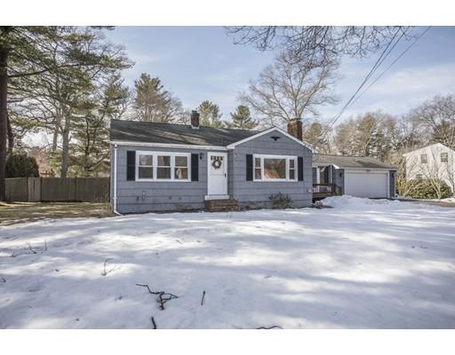 133 King Philip St, Raynham, MA 02767