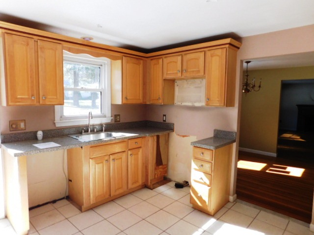 24 Warren St ERaynham, MA, 02767Bristol County