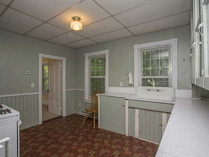 21 BOURNE Avenue, Seekonk, MA 02771
