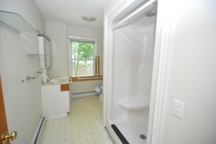 60 St Laurent ParkwaySeekonk, MA, 02771Bristol County