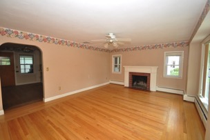 60 St Laurent ParkwaySeekonk, MA, 02771Bristol County