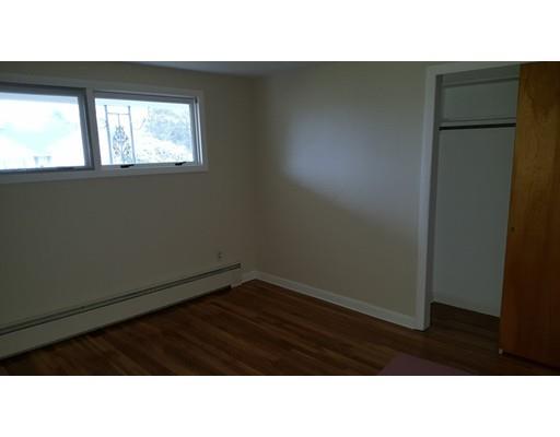 104 Highland Rd, Swansea, MA 02777