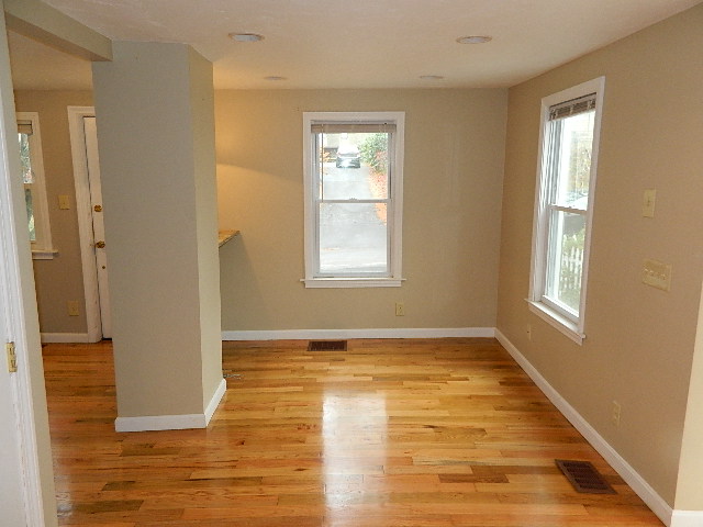 19 Monadnock AveTaunton, MA, 02780Bristol County