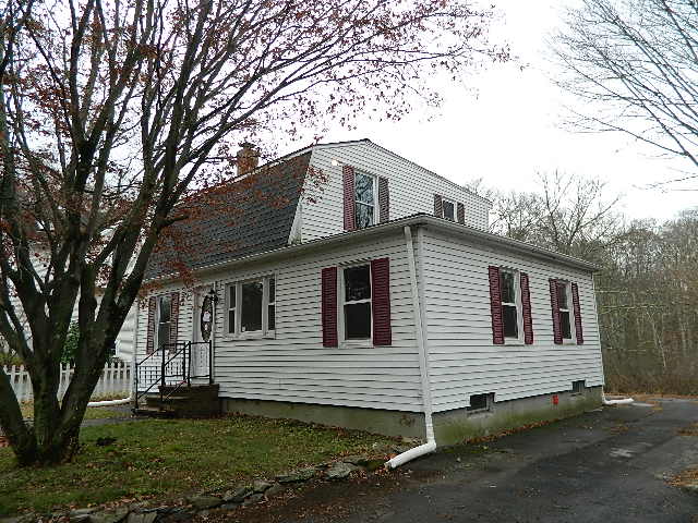 19 Monadnock AveTaunton, MA, 02780Bristol County
