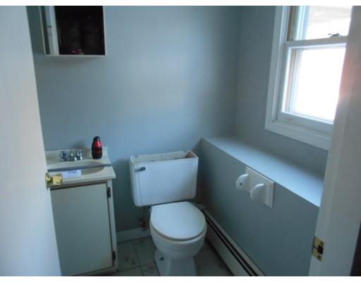 1183 Glebe St, Taunton, MA 02780