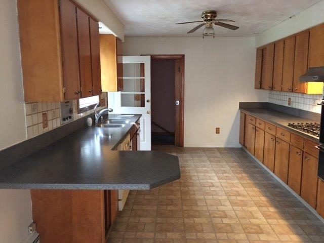 9 Register AveWestport, MA, 02790Bristol County