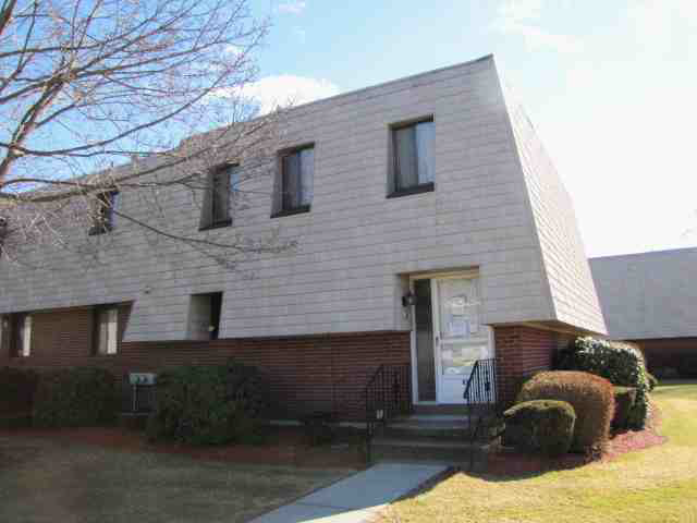 83 Beekman DriveAgawam, MA, 01001Hampden County