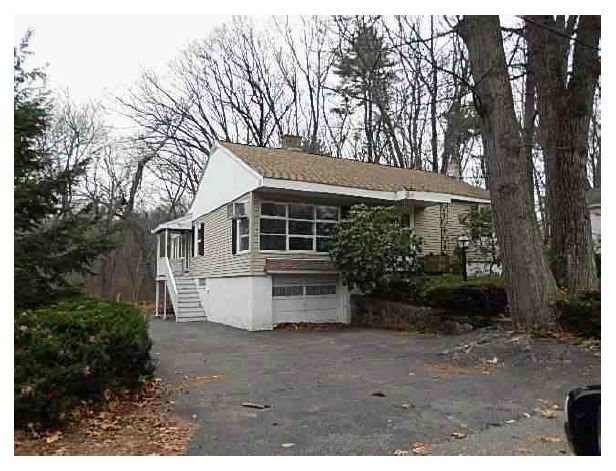 4 Ledgewood RoadWilmington, MA, 01887Middlesex County