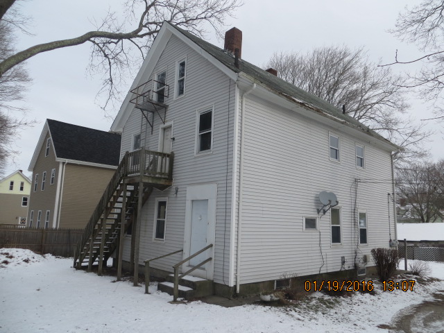 15r Barnum StTaunton, MA, 02780Bristol County