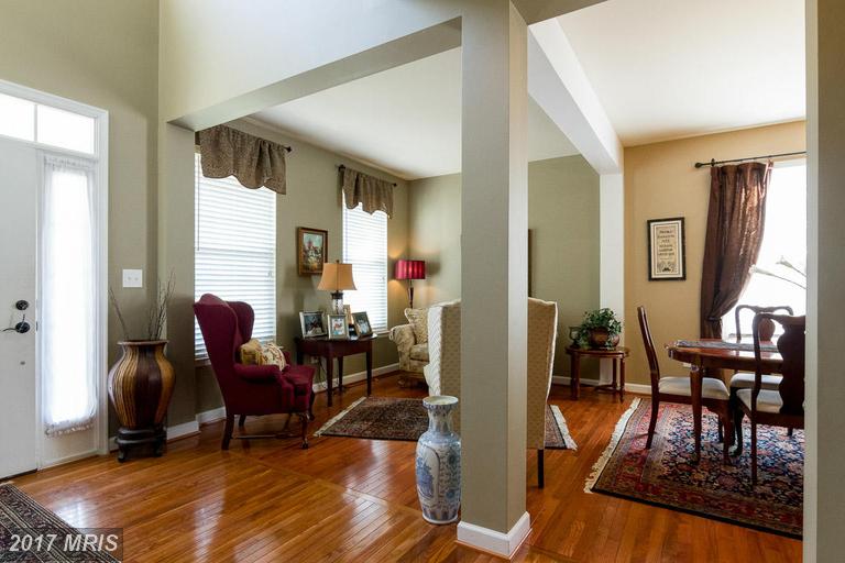 2047 HAPSBURG COURT, Waldorf, MD 20603