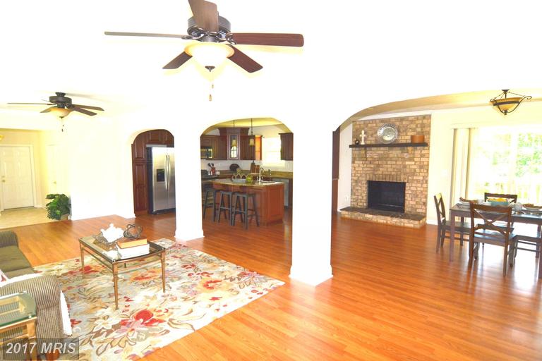 7515 BELLE RIDGE COURT, Hughesville, MD 20637