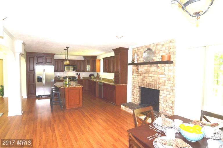 7515 BELLE RIDGE COURT, Hughesville, MD 20637