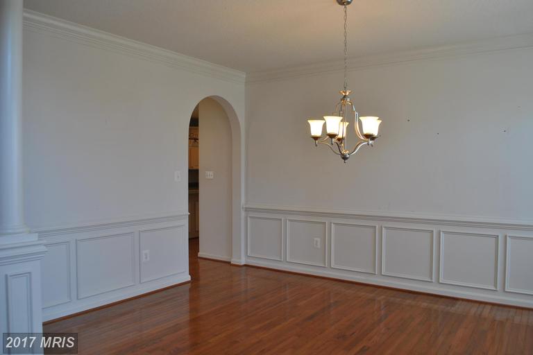 219 WILLIAMSBURG CIRCLE, La Plata, MD 20646