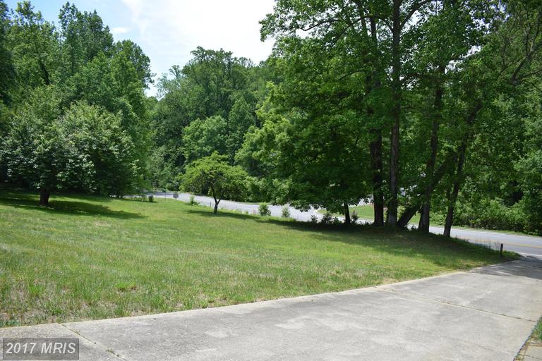 8701 MITCHELL ROAD, La Plata, MD 20646